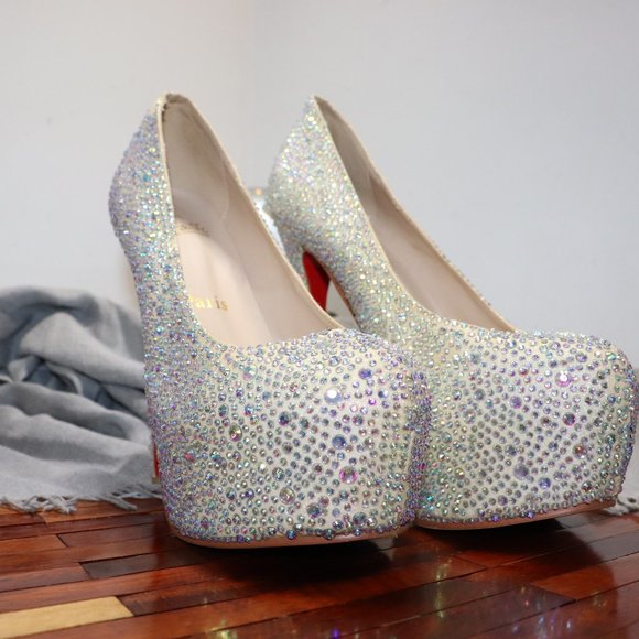 Christian Louboutin Daffodile Crystal Heels - Picture 1 of 14
